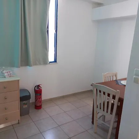 Lägenhetshotell Serifos Palace Livadakia