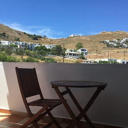 Serifos Palace Livadákia
