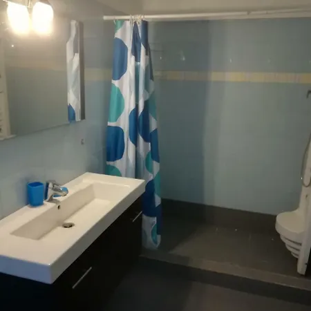 Lägenhetshotell Serifos Palace 3*