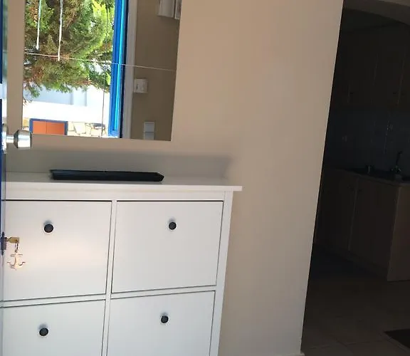 Serifos Palace Aparthotel Livadakia