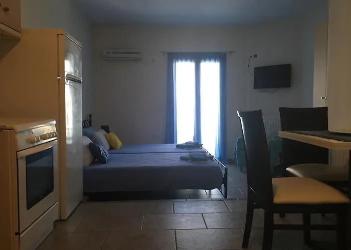 Aparthotel Serifos Palace 3*