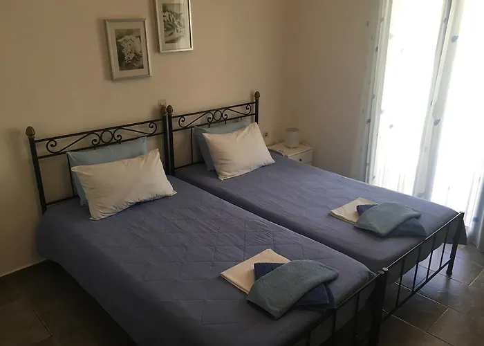 Serifos Palace Aparthotel Livadakia